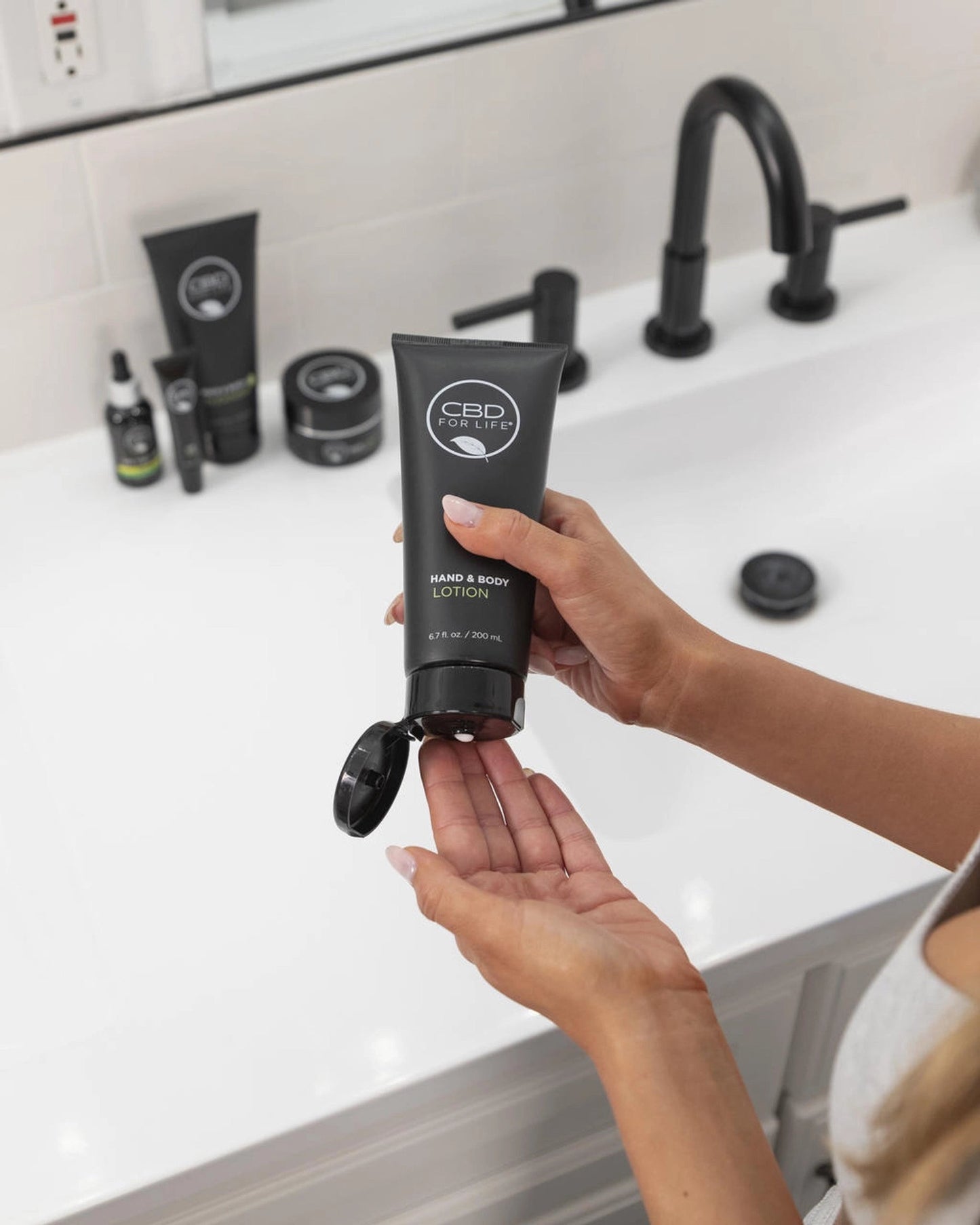 CBD FOR LIFE CBD Hand And Body Lotion